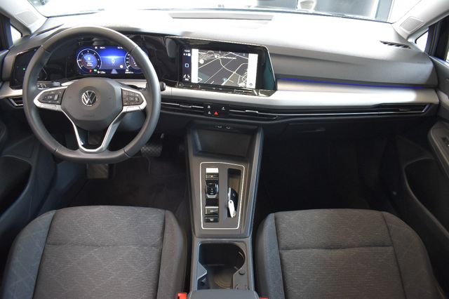 Volkswagen Golf VIII Var. 2.0TDI Life DSG LED AHK ACC ViCo