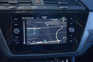 Volkswagen Touran 2.0TDI DSG Comfortline Navi Pano AHK RFK