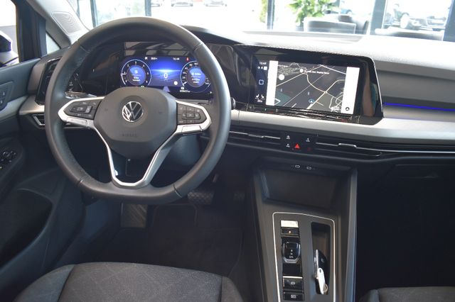 Volkswagen Golf VIII Var. 2.0TDI Life DSG LED AHK ACC ViCo
