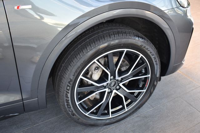 Audi Q5 50TFSIe Sportb. quattro S Line Matrix Virtual