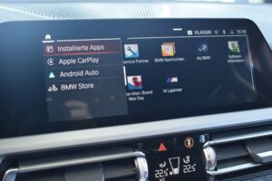 BMW 320d Touring Advantage Aut. Laser LiveC. HuD ACC