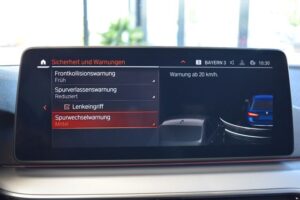 BMW 520d xDrive Touring Autom. Laser Live HeadUp AHK
