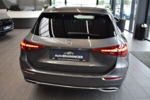 Mercedes-Benz C220d T Avantgarde 9G-tronic LED RFK Distronic