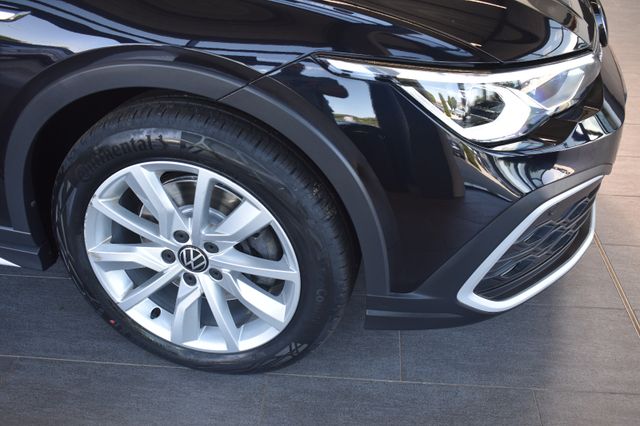 Volkswagen Golf Alltrack 2.0TDI DSG 4Motion LED LiveCo ACC