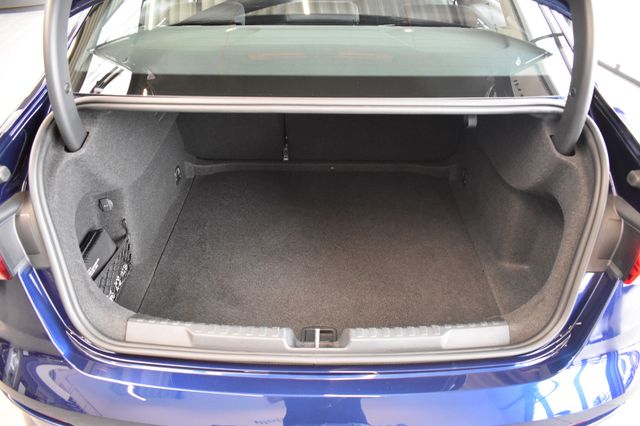 Audi A3 Limo 35TFSI S-tronic advanced LED Virtual HUD