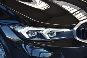 BMW 320d Touring Aut. LED RFKam AHK Curved LCI Navi