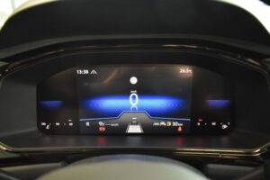 Volkswagen T-Roc 1.5TSI DSG R-Line IQ-Light RFK ACC Virtual