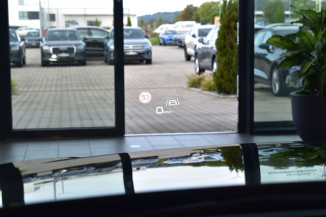 Audi A6 Avant 40TDI quattro S-tronic S Line HUD Leder