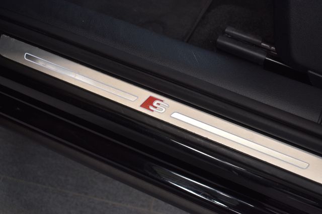 Audi Q2 30TDI S-tronic S-Line LED OpenSky ACC RFKam.