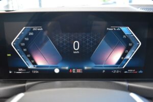 BMW 320d Touring Aut. LED RFKam AHK Curved LCI Navi