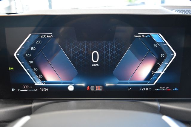 BMW 320d Touring Aut. LED RFKam AHK Curved LCI Navi