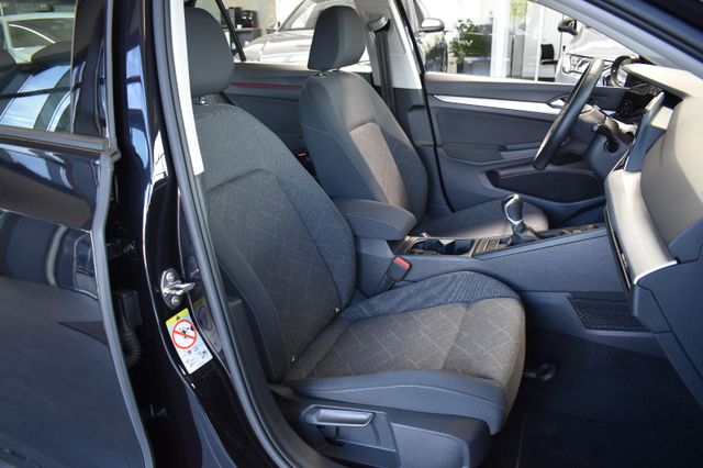 Volkswagen Golf VIII Limo Life 2.0TDI Life LED ACC VirtualC