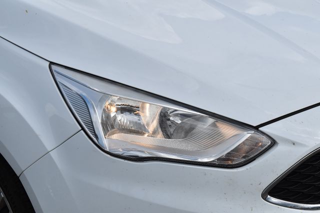 Ford Grand C-MAX 1.5CDTI Trend 7-Sitzer AHK HiFi
