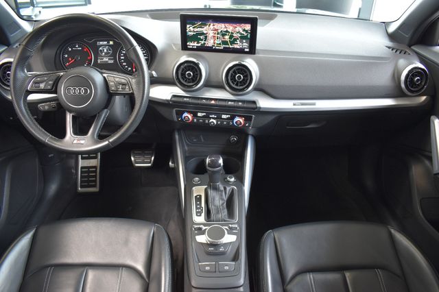 Audi Q2 30TDI S-tronic S-Line LED OpenSky ACC RFKam.