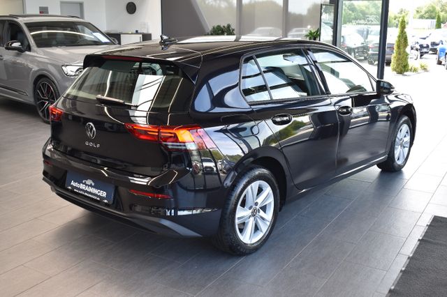 Volkswagen Golf VIII Limo Life 2.0TDI Life LED ACC VirtualC