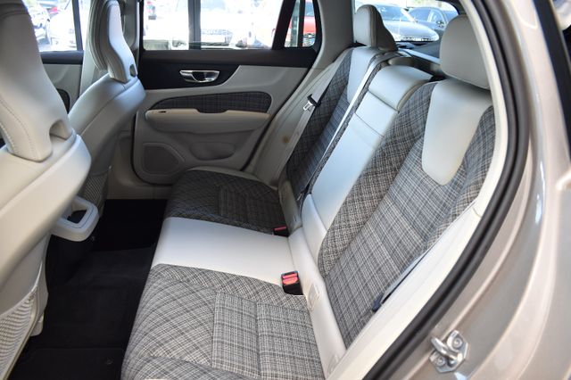 Volvo V60 D3 Momentum Pro Aut. LED RFKam VirtualCockp.