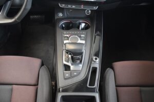 Audi A4 Avant 40TDI quattro S Line Matrix Virtual ACC