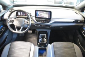 Volkswagen ID.4 Pure Performance Aut. Wärmep. LED ACC PDC