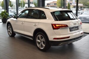 Audi Q5 40TFSI quattro advanced Matrix VirtCo AHK RFK