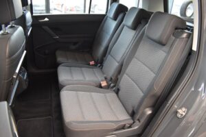 Volkswagen Touran 2.0TDI Comfortline DSG 7-Sitzer Navi DAB