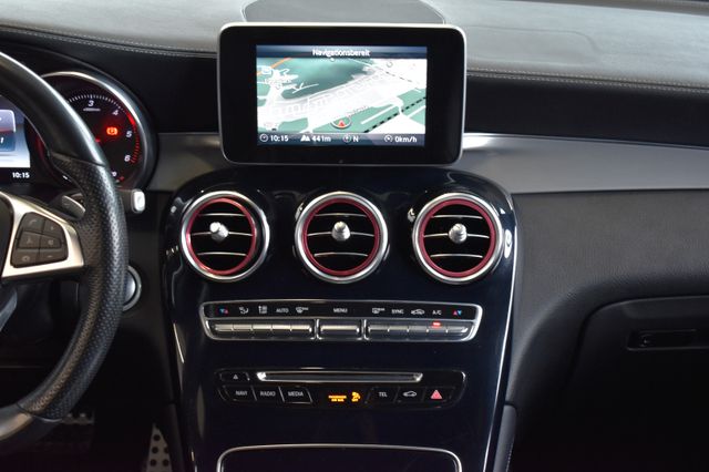 Mercedes-Benz GLC350d 4Matic AMG-Line LED Navi RFK Burmester