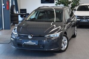 Volkswagen Golf VIII 2.0TDI DSG Var. Life LED VirtualCo ACC