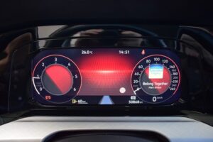 Volkswagen Golf VIII 2.0TDI Variant Life Schalter LED VirtC