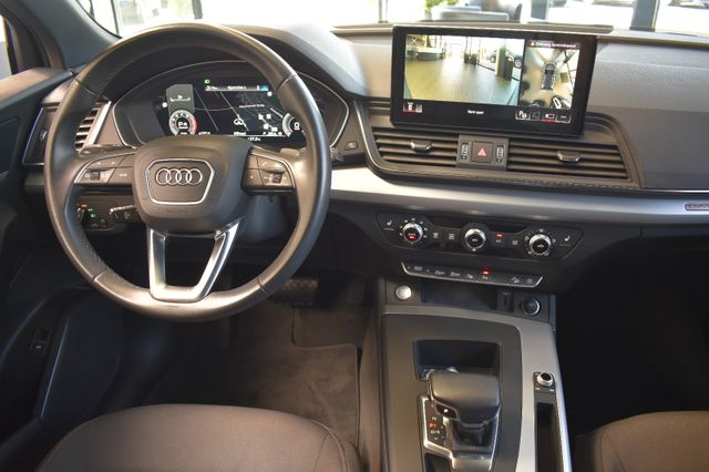 Audi Q5 40TFSI quattro S-tronic LED VirtualCo ACC AHK
