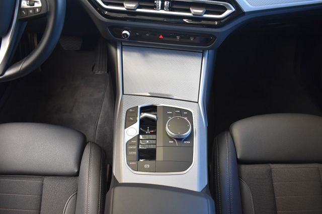 BMW 320d Touring Aut. LED RFKam AHK Curved LCI Navi