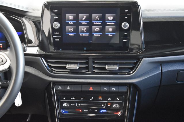 Volkswagen T-Roc 1.5TSI DSG R-Line IQ-Light RFK ACC Virtual