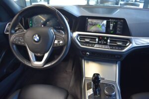 BMW 320d Touring Advantage Aut. LED AHK ACC LiveCo.