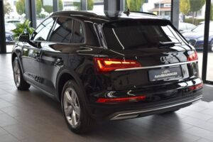 Audi Q5 50TFSIe quattro S-tronic LED VirtualC AHK RFK
