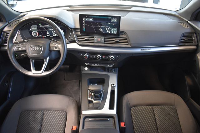 Audi Q5 40TFSI quattro S-tronic LED VirtualCo ACC AHK