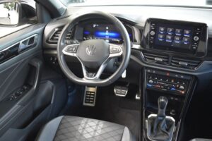 Volkswagen T-Roc 1.5TSI DSG R-Line IQ-Light RFK ACC Virtual