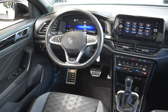 Volkswagen T-Roc 1.5TSI DSG R-Line IQ-Light RFK ACC Virtual