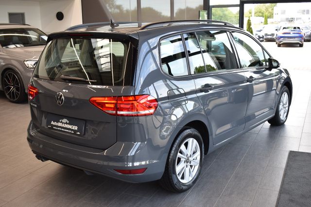 Volkswagen Touran 2.0TDI Comfortline DSG 7-Sitzer Navi DAB