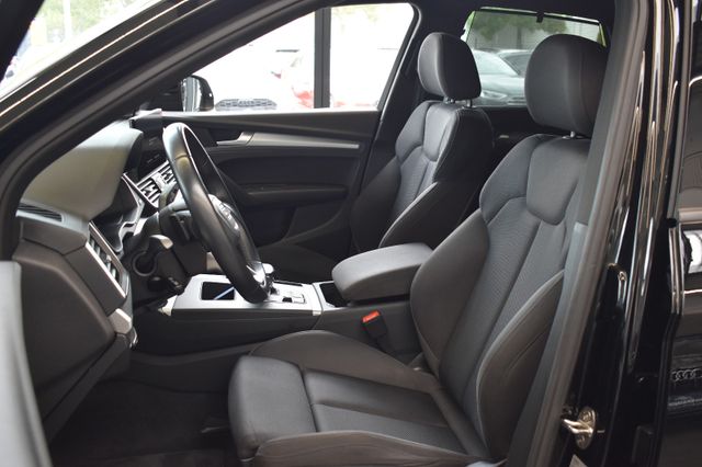 Audi Q5 50TFSIe quattro S-tronic LED VirtualC AHK RFK
