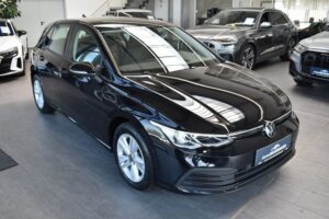 Volkswagen Golf VIII Limo Life 2.0TDI Life LED ACC VirtualC