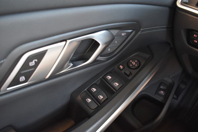 BMW 320d Touring Advantage Aut. LED AHK ACC LiveCo.