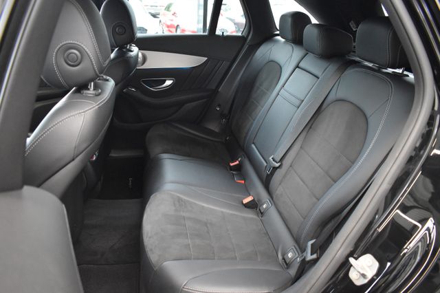 Mercedes-Benz GLC350d 4Matic AMG-Line LED Navi RFK Burmester