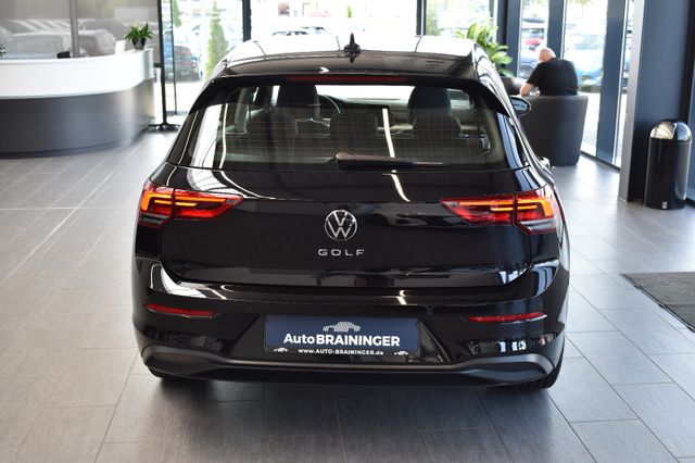 Volkswagen Golf VIII Limo Life 2.0TDI Life LED ACC VirtualC