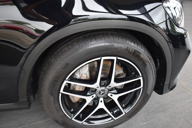 Mercedes-Benz GLC350d 4Matic AMG-Line LED Navi RFK Burmester