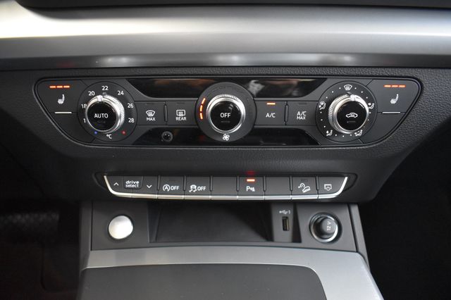 Audi Q5 40TFSI quattro advanced Matrix VirtCo AHK RFK