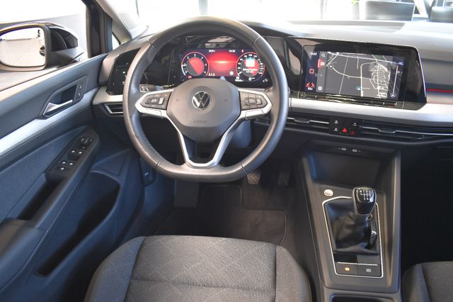 Volkswagen Golf VIII 2.0TDI Variant Life Schalter LED VirtC