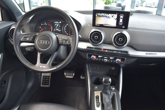 Audi Q2 30TDI S-tronic S-Line LED OpenSky ACC RFKam.