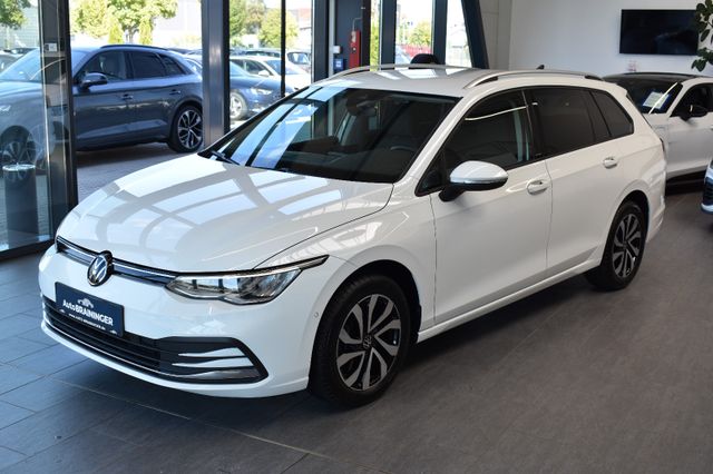 Volkswagen Golf VIII Variant 2.0TDI Life DSG LED ACC VirtCo