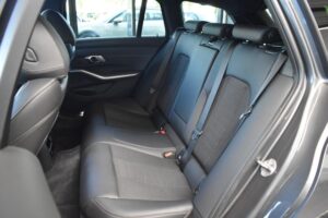 BMW 320d Touring Advantage Aut. LED AHK ACC LiveCo.