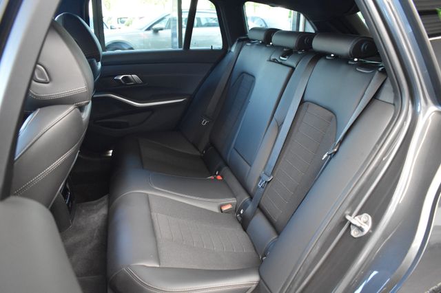 BMW 320d Touring Advantage Aut. LED AHK ACC LiveCo.