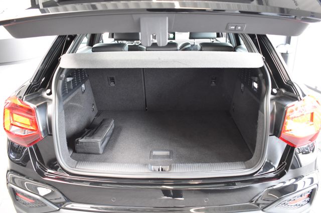 Audi Q2 30TDI S-tronic S-Line LED OpenSky ACC RFKam.