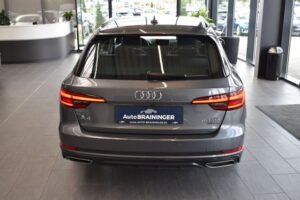 Audi A4 Avant 40TDI quattro S Line Matrix Virtual ACC